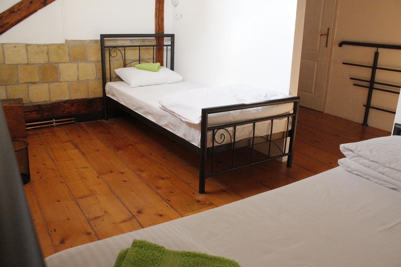 Hostel Nomad 노비사드 외부 사진
